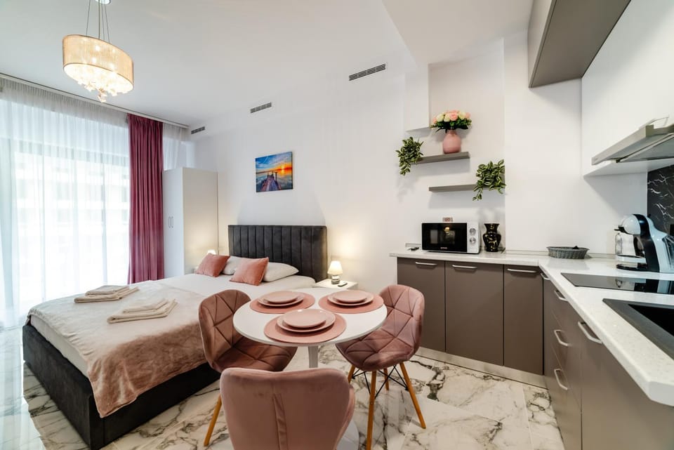 Lexxa 4 Casa Del Mar -Mamaia Nord Apartment in Constanta