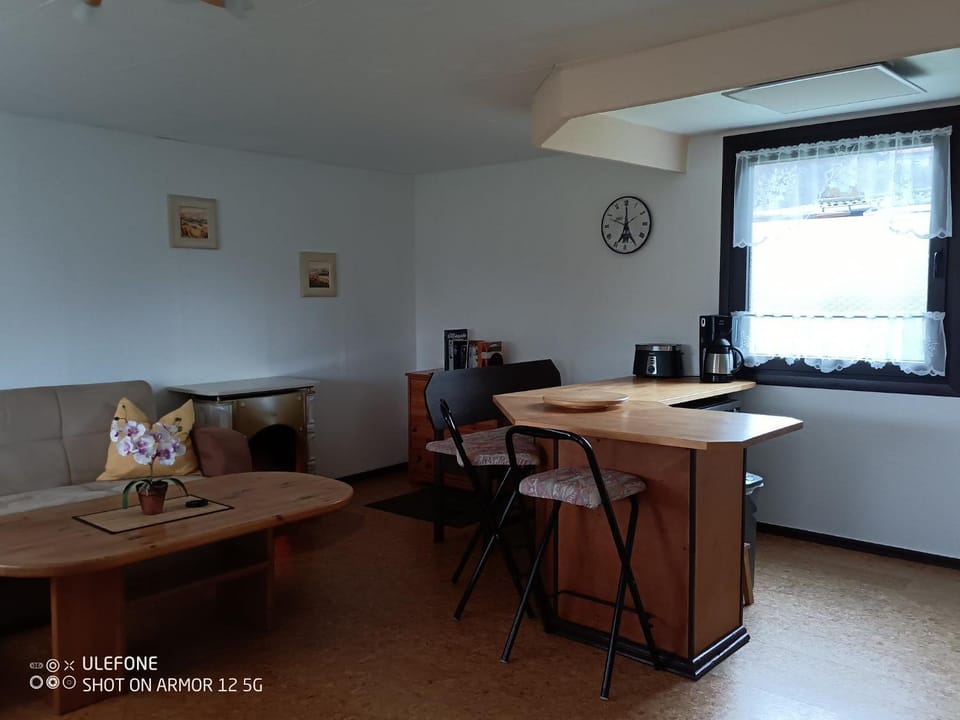 Uwes Seeblick Chalet in Mecklenburgische Seenplatte