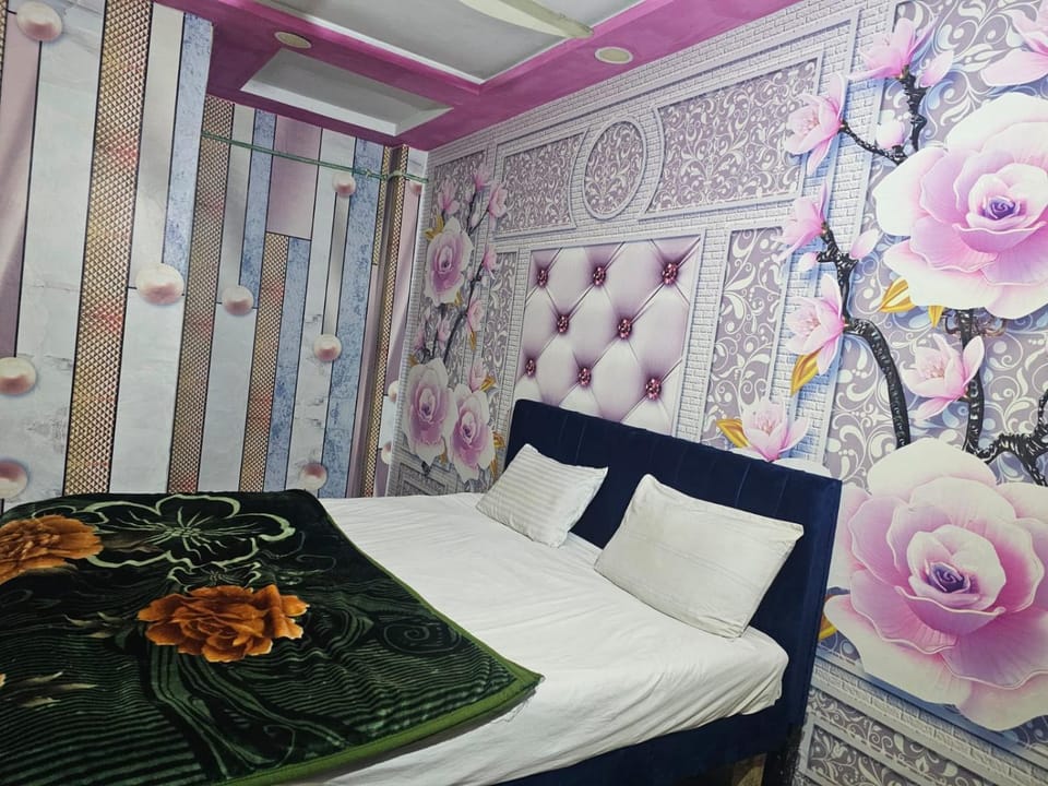The Royal Park Hotel Hotel in Lahore