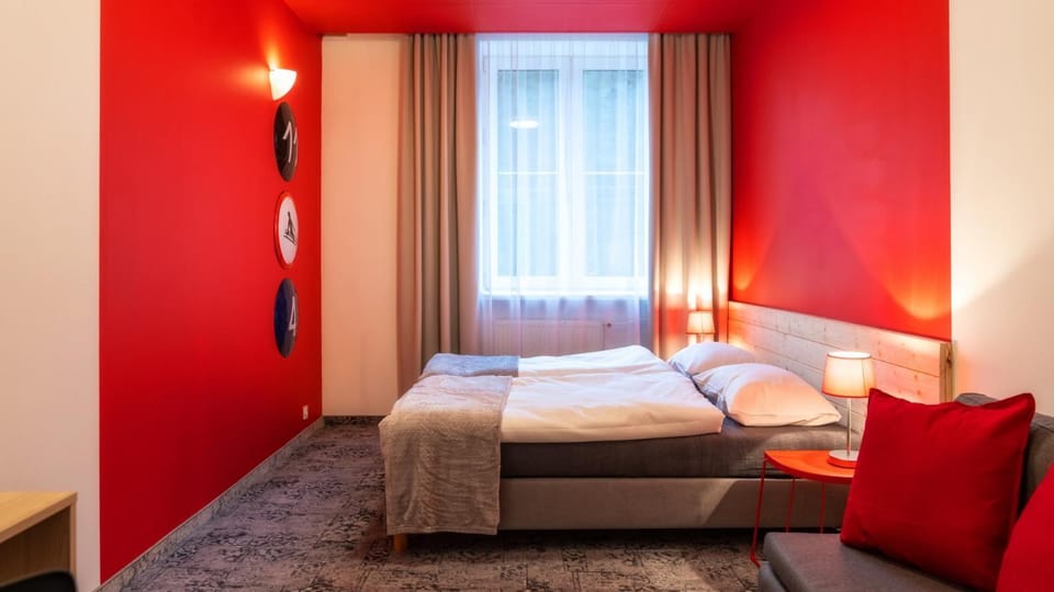 Bed, Photo of the whole room