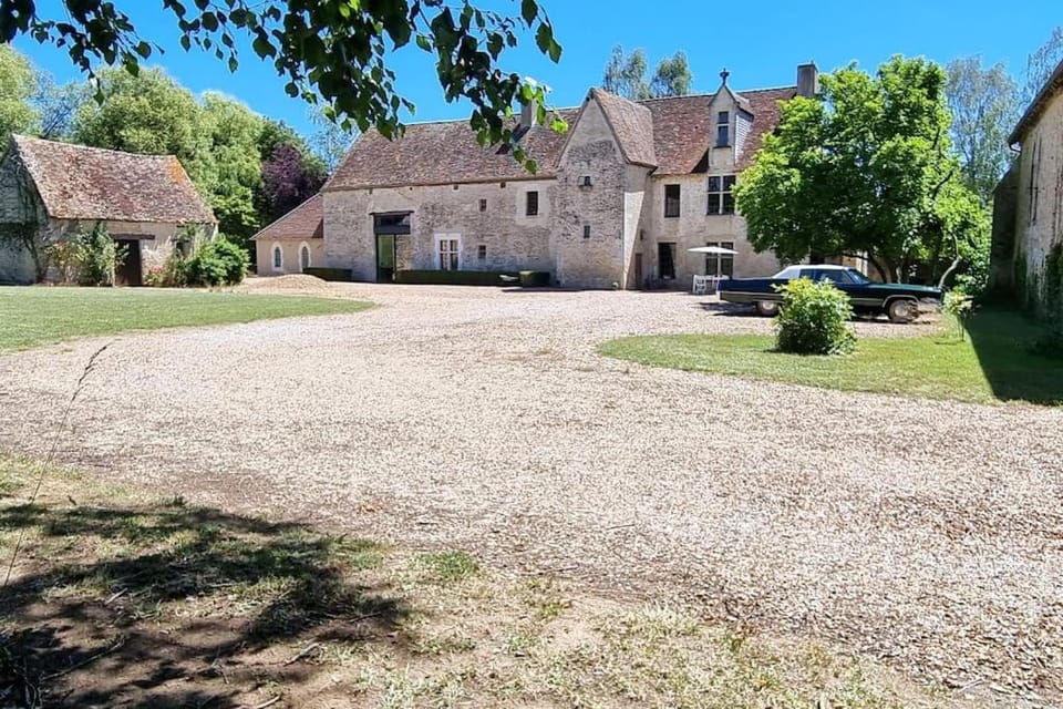 Property building, Garden