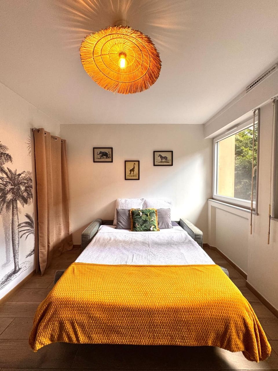 Eden urbain au centre ville Apartment in Bourgogne-Franche-Comté