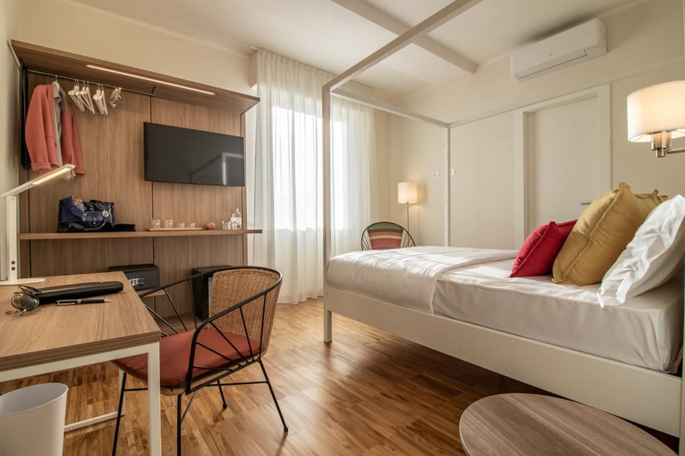 Il Faro Luxury Rooms & Lounge Bed and Breakfast in La Spezia