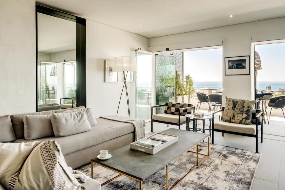 View (from property/room), Balcony/Terrace, Living room, Seating area