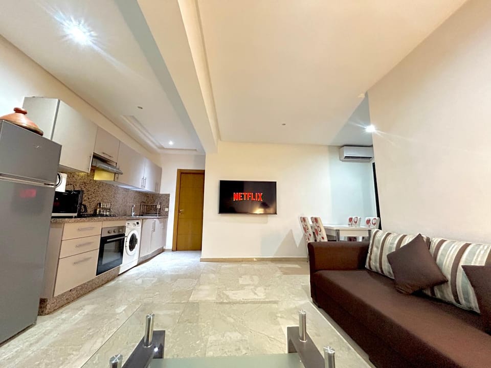 Le Spacieux de Gueliz avec Piscine et Terasse Apartment in Marrakesh