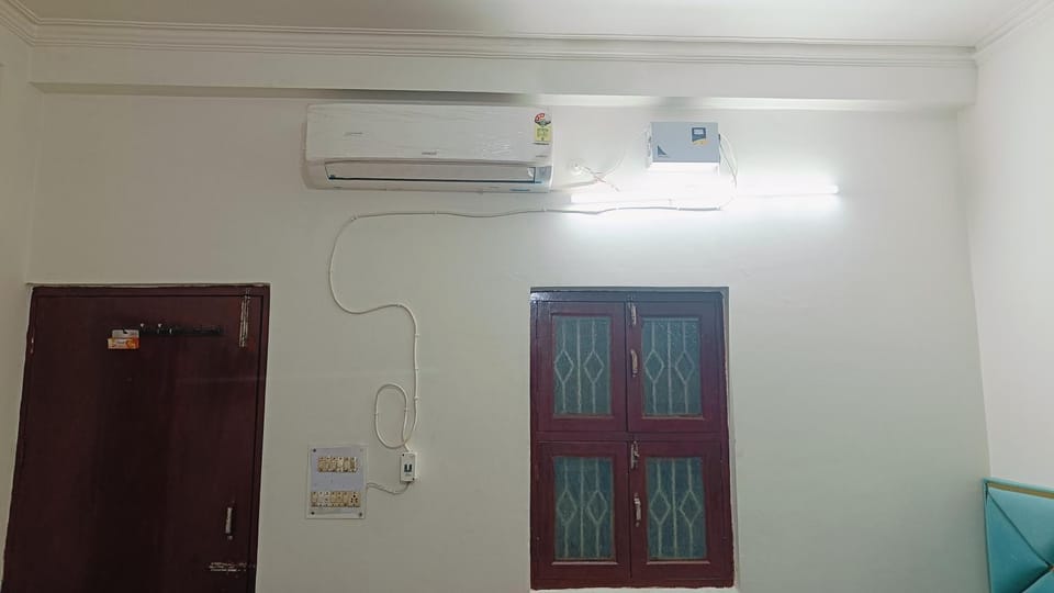 Bankey Bihari Spiritual Stay Bed and Breakfast in Uttar Pradesh