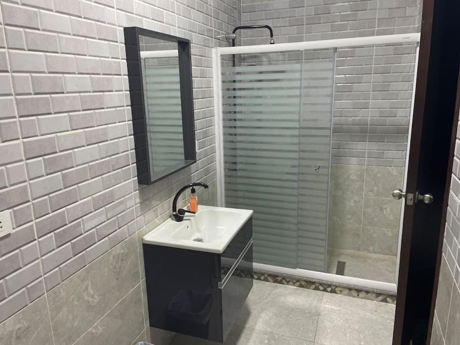 Shower, Bathroom