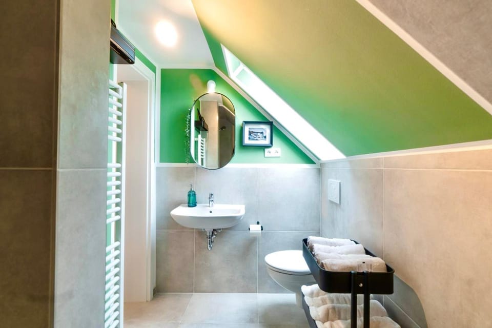 Toilet, Bathroom