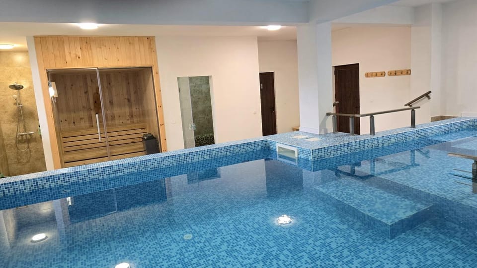 Sauna, Steam room, Spa and wellness centre/facilities, Swimming pool