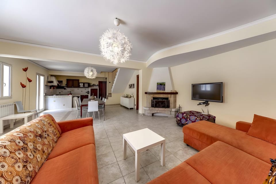 Property building, Living room
