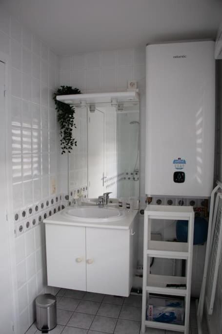 Séjour en bord de Meuse avec garage Apartment in Dinant