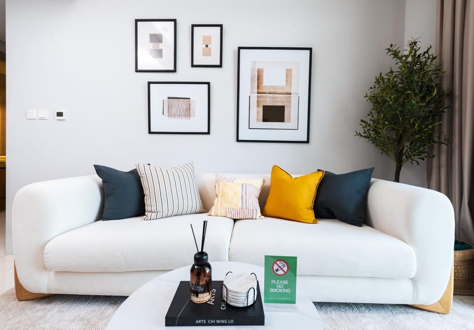 Living room, Seating area