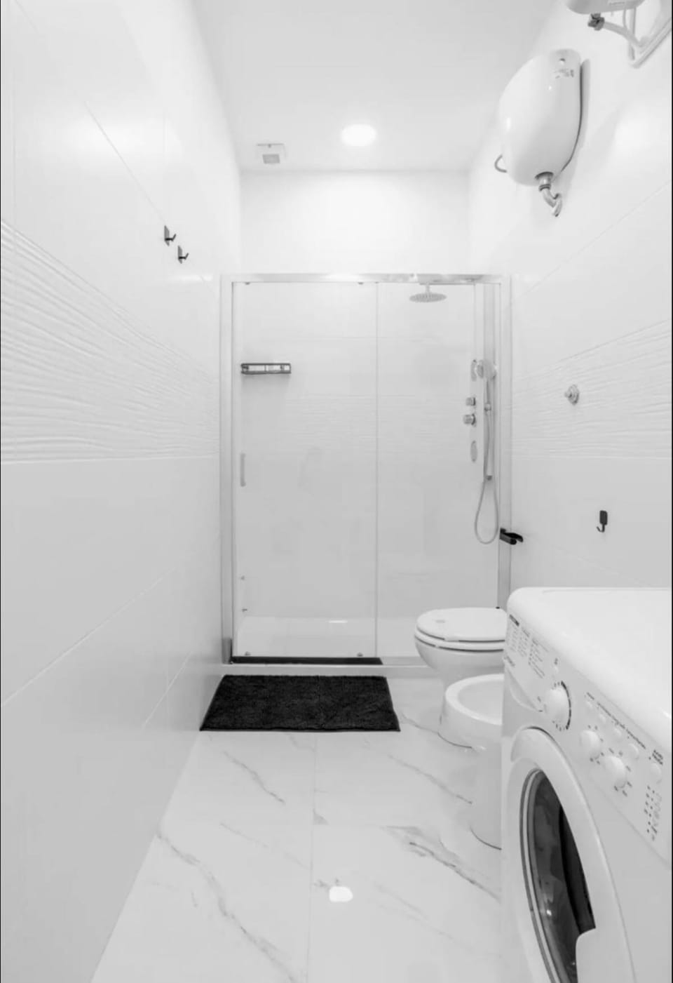 Shower, Toilet, Bathroom, washing machine