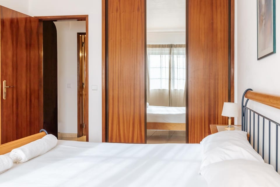 Bedroom, wardrobe
