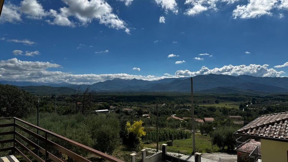 Nearby landmark, Day, Natural landscape, View (from property/room), View (from property/room), Mountain view, Mountain view