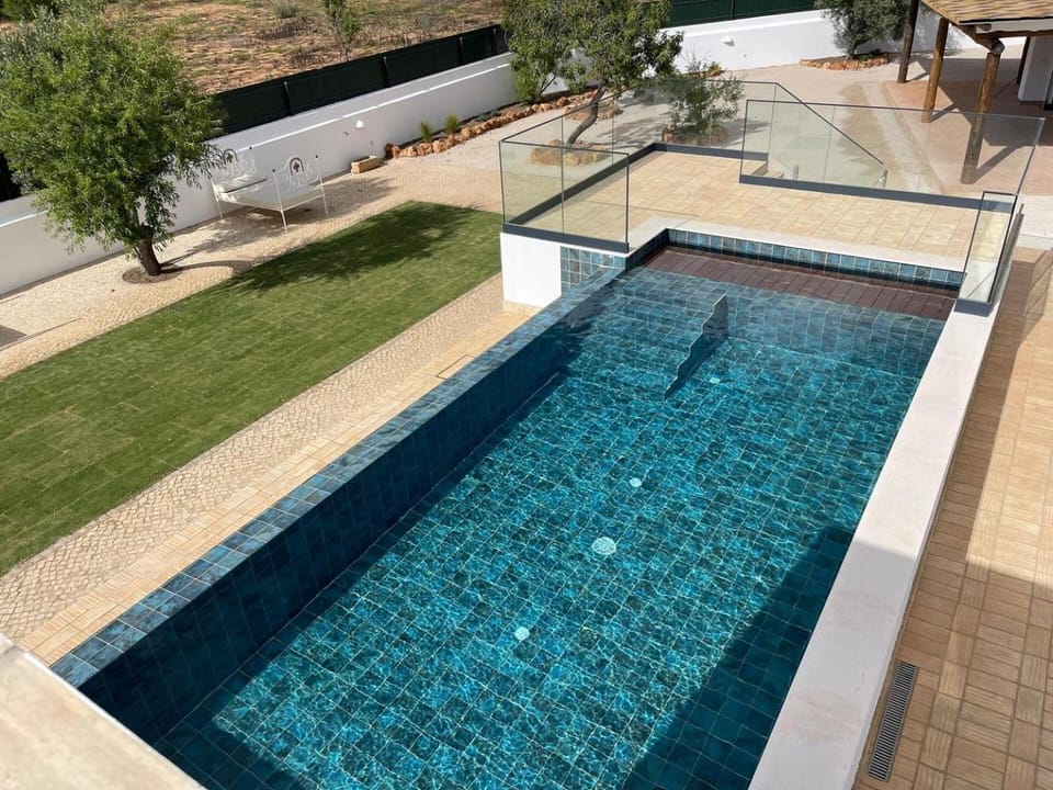 Monte Gerações - Complete House - Heated pool - Typical Algarvian - close to Quinta Lago Vale Lobo and Vilamoura House in Faro District