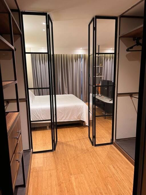 Stunning Studio in Candelaria Apartment in Bogota