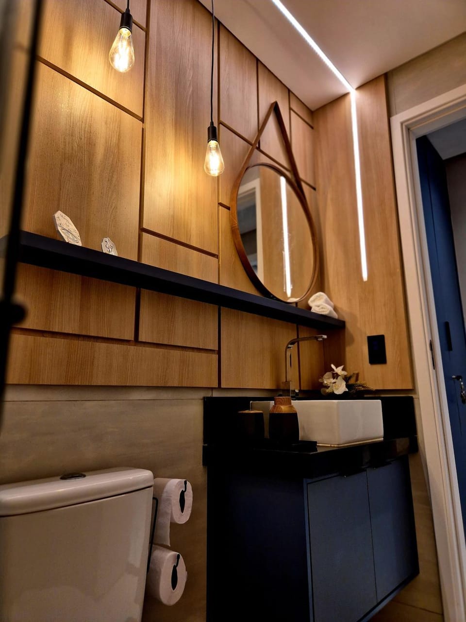 Toilet, Bathroom
