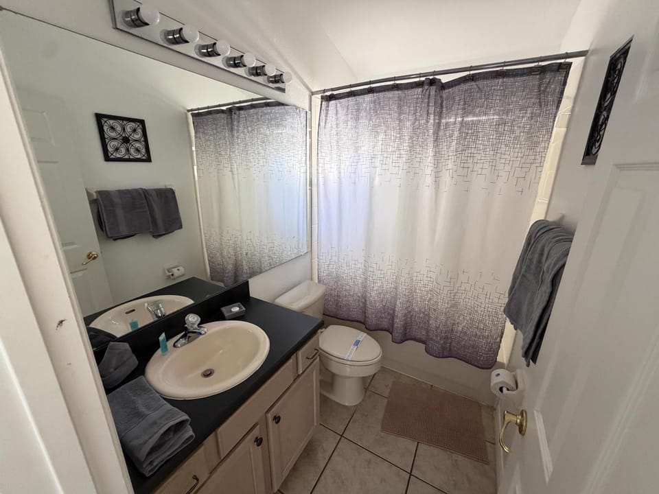 Bathroom, Bath