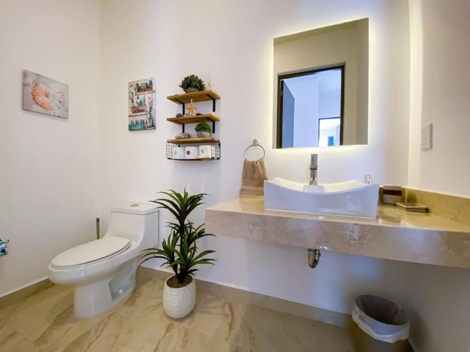 Toilet, Bathroom