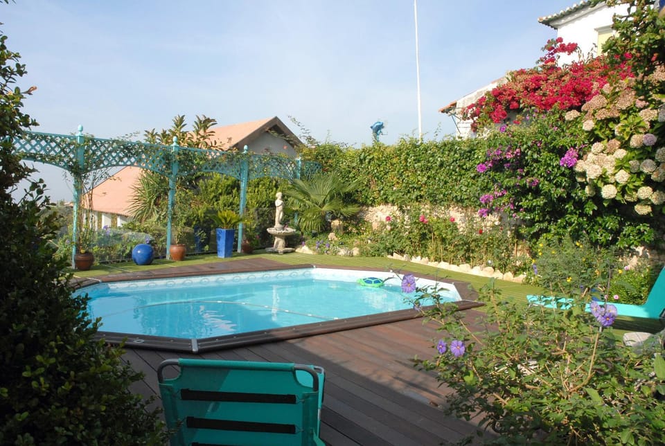 Facade/entrance, Day, Summer, Garden, Swimming pool, Swimming pool