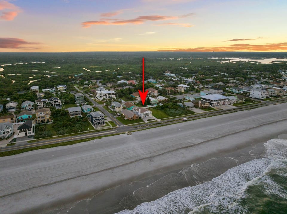 Neighbourhood, Bird's eye view, Sunset