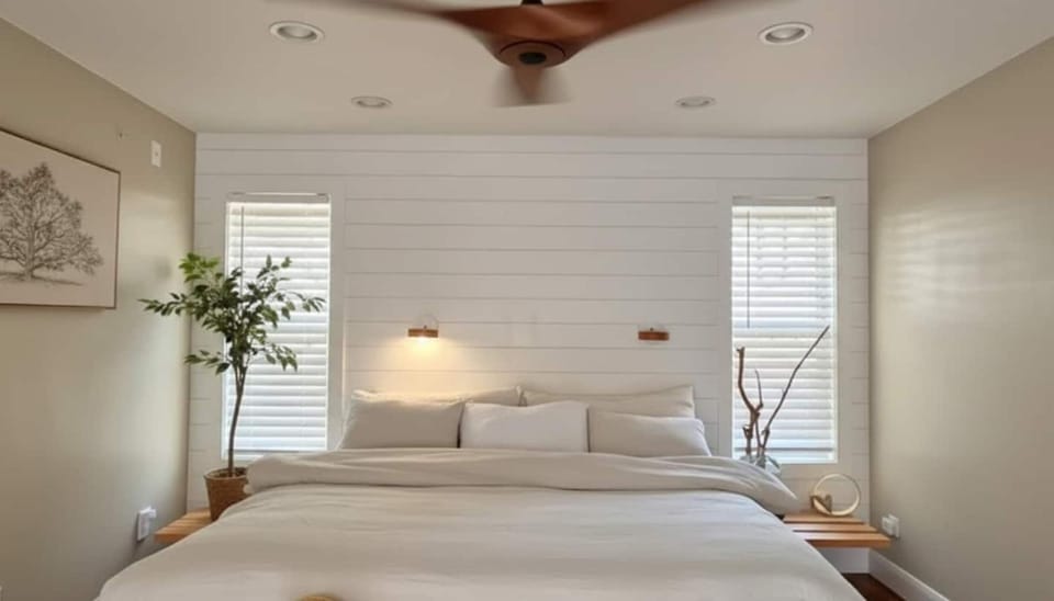 Downtown Zion Launchpad with Hot Tub & Golf House in St George
