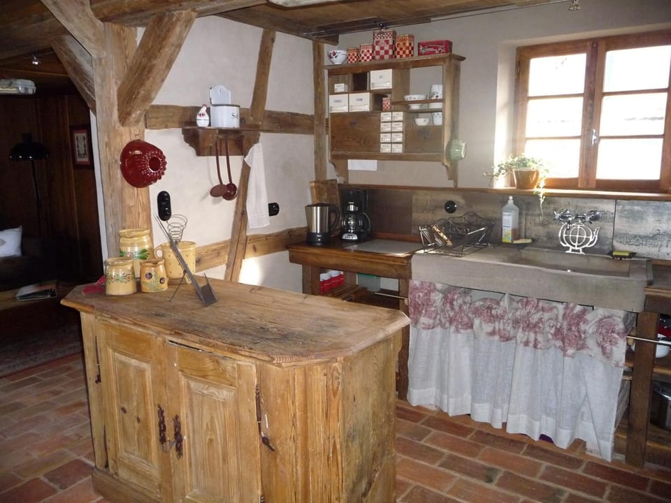 Coffee/tea facilities, Kitchen or kitchenette