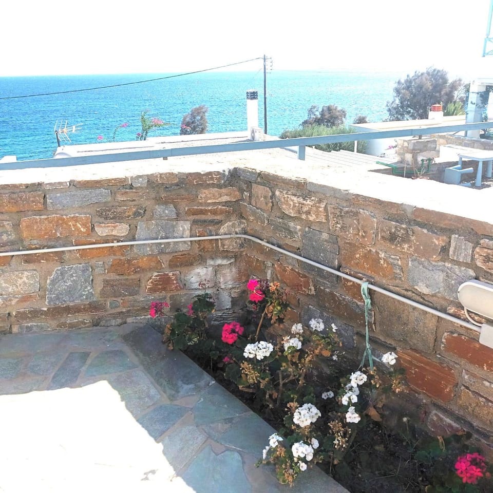 Endless Blue from Syros - Fabrika House 1 & 2 House in Decentralized Administration of the Aegean
