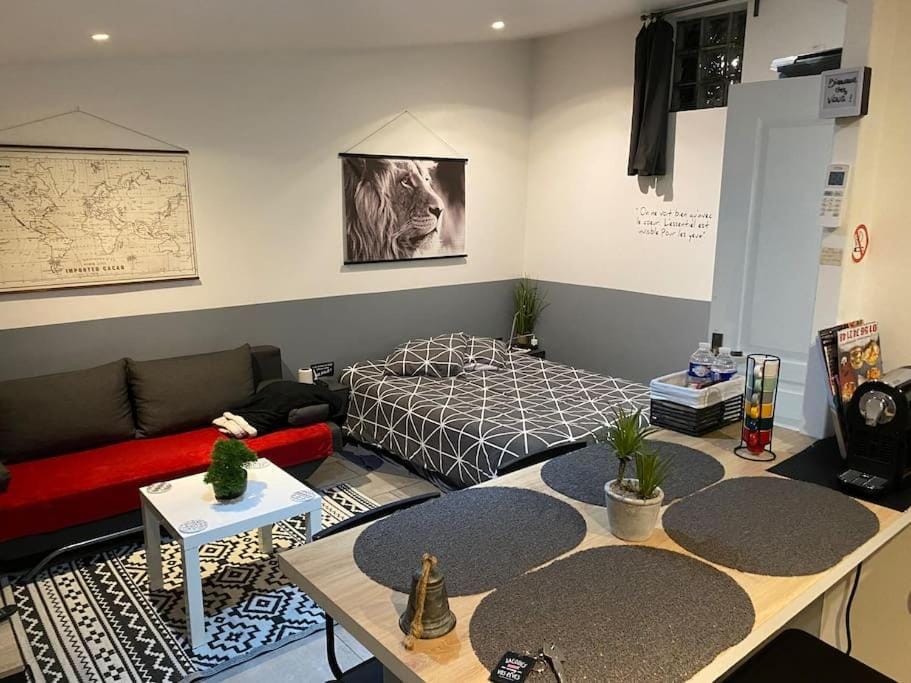 Charmant studio Apartment in Île-de-France