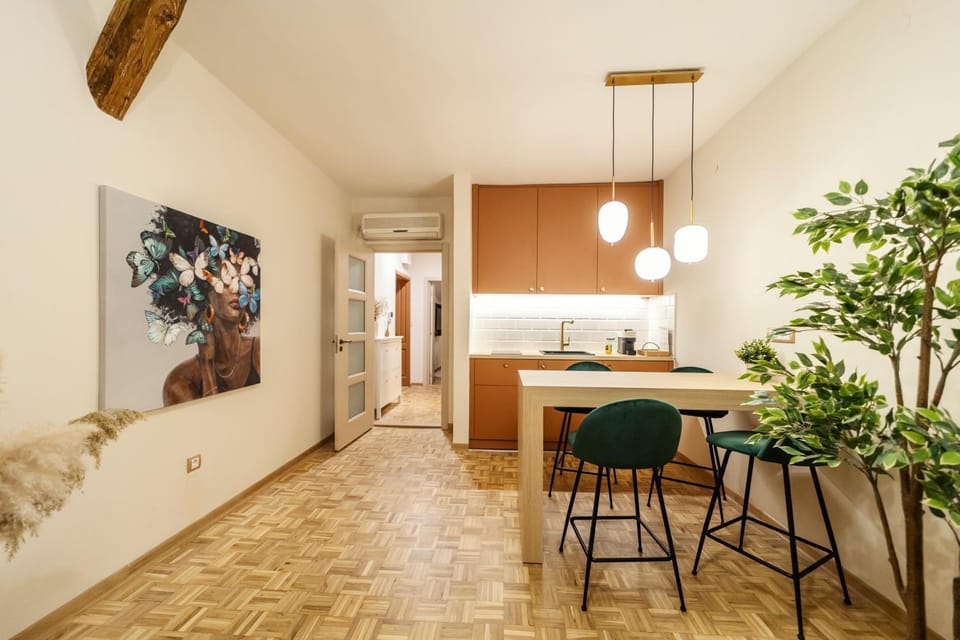 Dining area, air conditioner