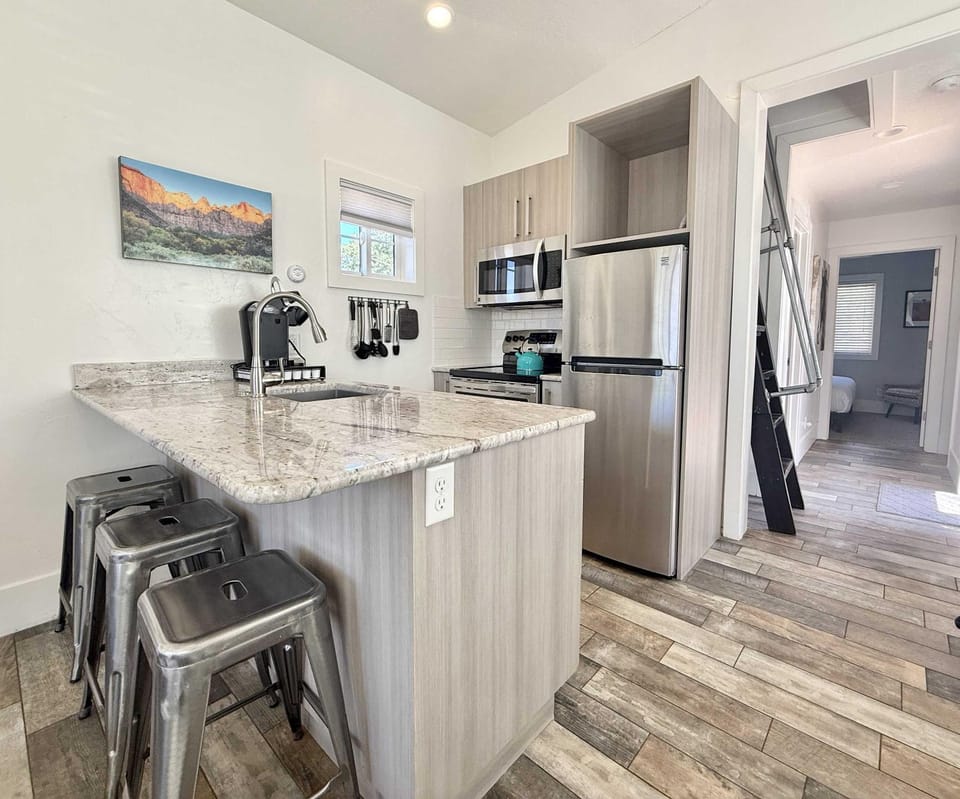 Tiny Home #1 House in Orderville