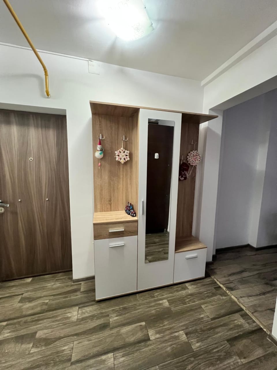 Kitchen or kitchenette, wardrobe