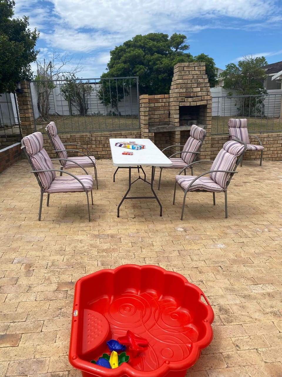 Seating area