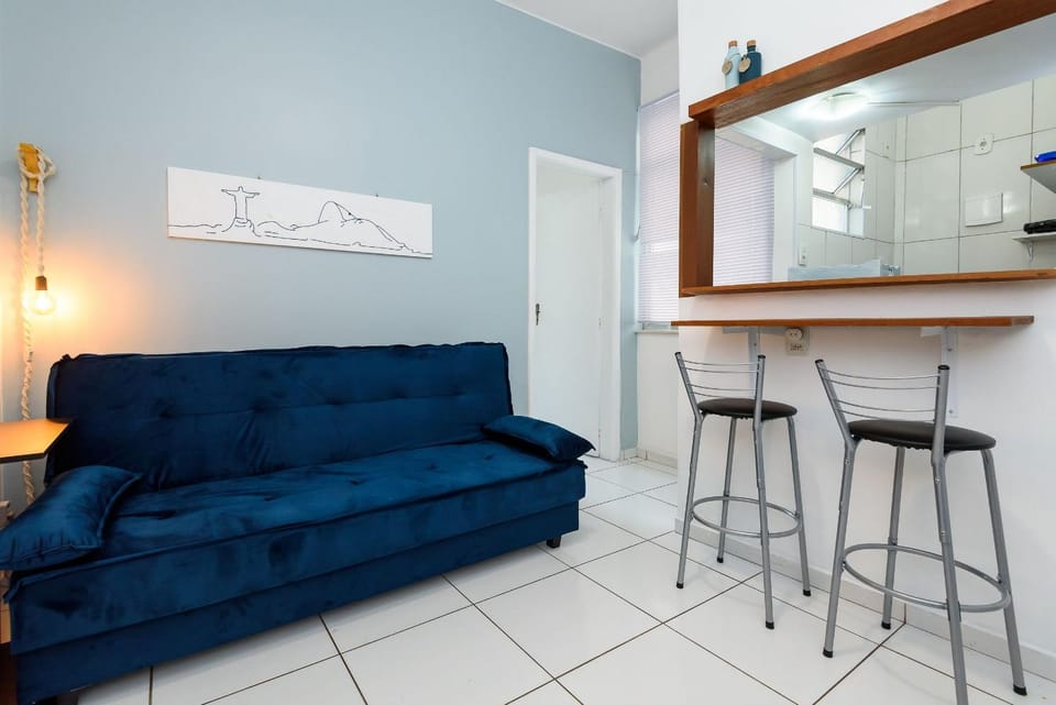 BDR & living room 180m from the beach | PJ 150/603 Apartment in Rio de Janeiro