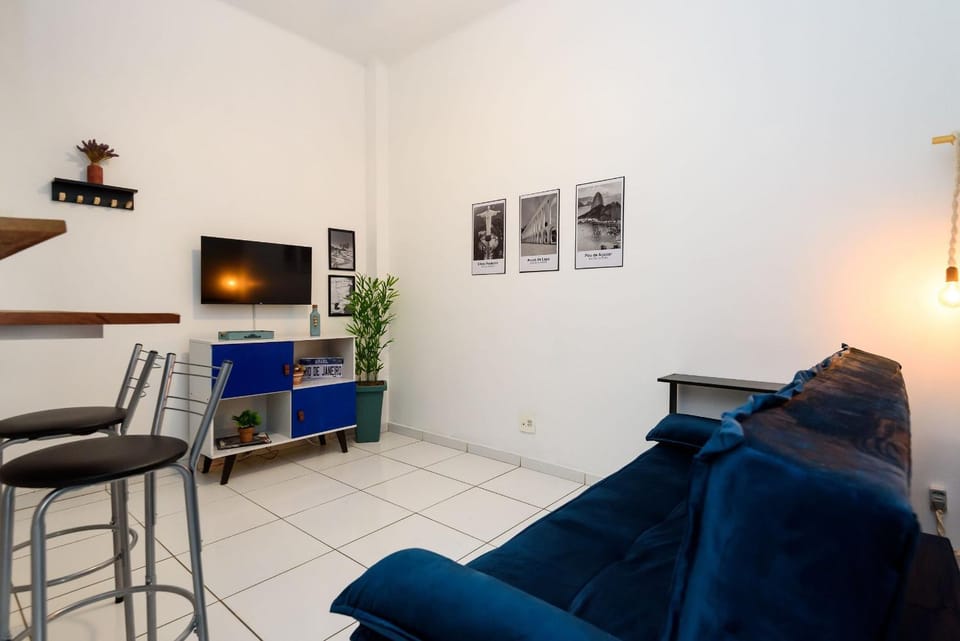 BDR & living room 180m from the beach | PJ 150/603 Apartment in Rio de Janeiro