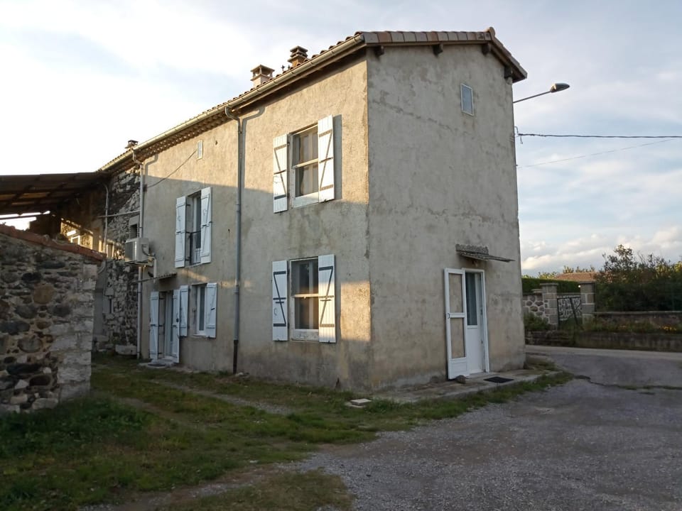 Maison sud Ardèche lavilledieu House in Provence-Alpes-Côte d'Azur