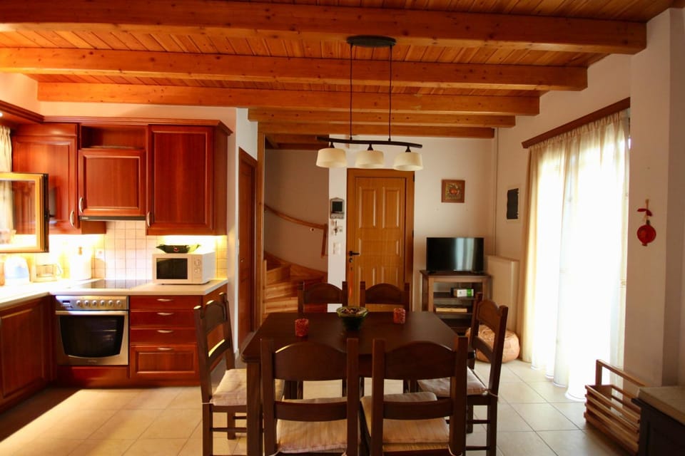 7hills Waterfall Lodge by Ski Alure House in Peloponnese, Western Greece and the Ionian