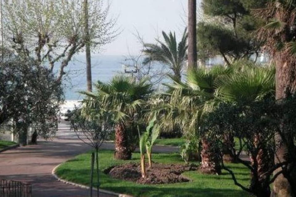 Charmant studio près de la mer Apartment in Cannes