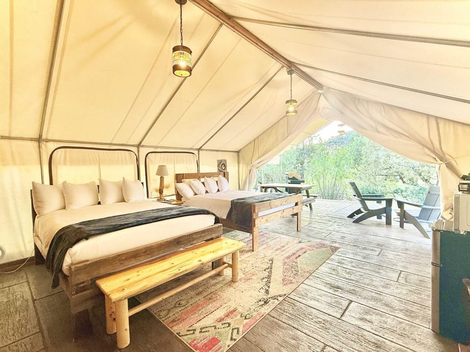 Glamping Tent #2 with Heat AC and Private Bath Luxury tent in Orderville