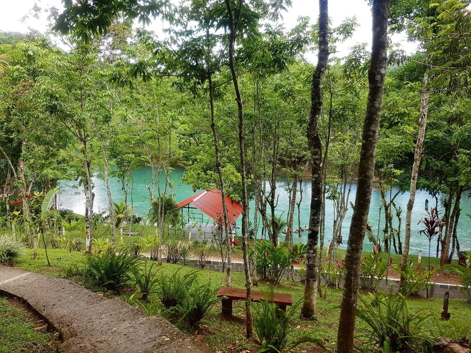 Hotel Las Marias de Semuc Champey Hotel in Guatemala