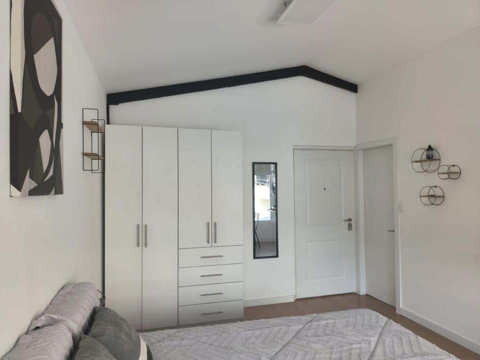 Suites & Estudios Inglaterra II Apartment in Quito