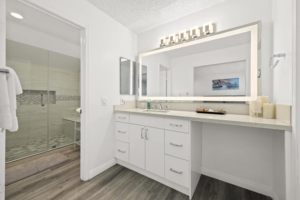 Newly Remodel Luxury Home with Hotel-Like Amenity Villa in Rowland Heights