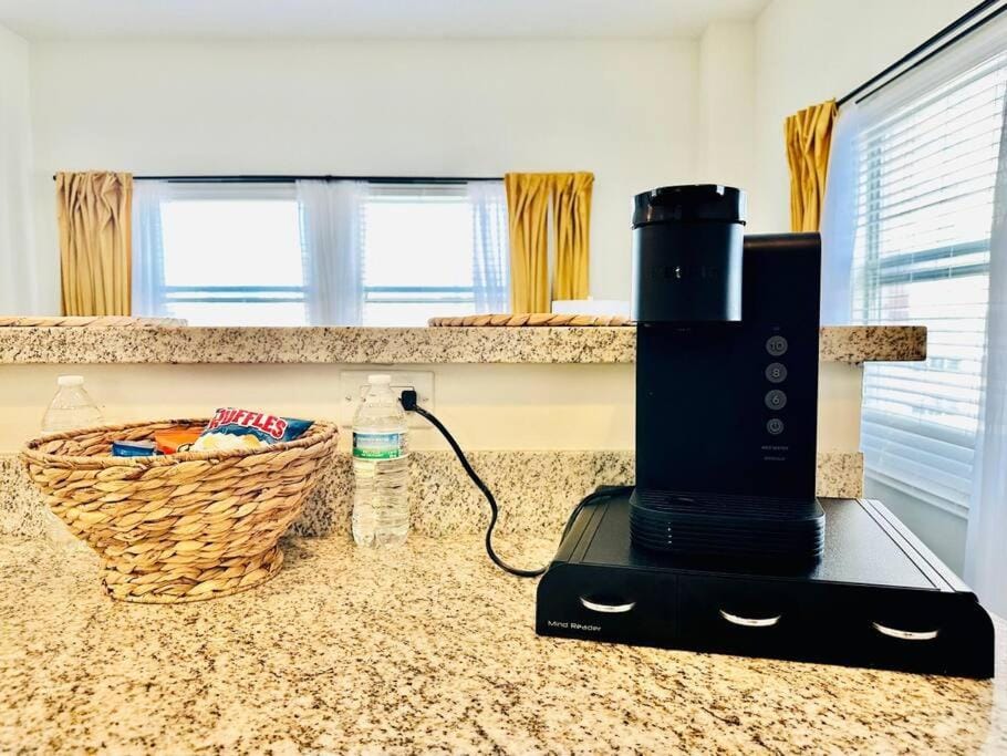 City View Location For Entertainment And Sports Apartment in Indianapolis