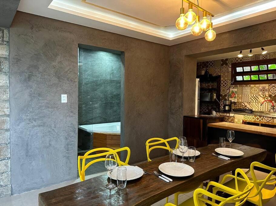 Apto 10, Temático Veuve Clicquot com Jacuzzi na Morada do Ganso Apartment in Bombinhas