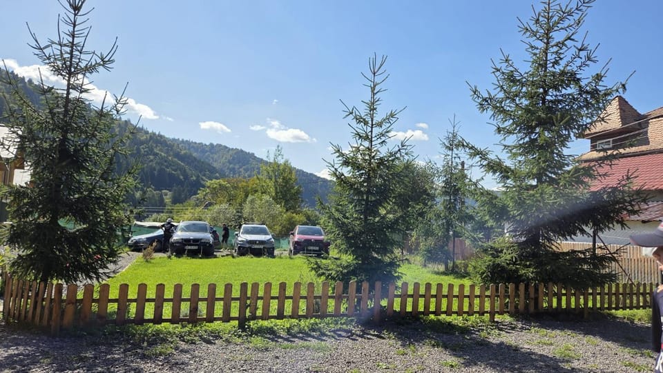 Cabana Mareea -Lunca Bradului Chalet in Romania