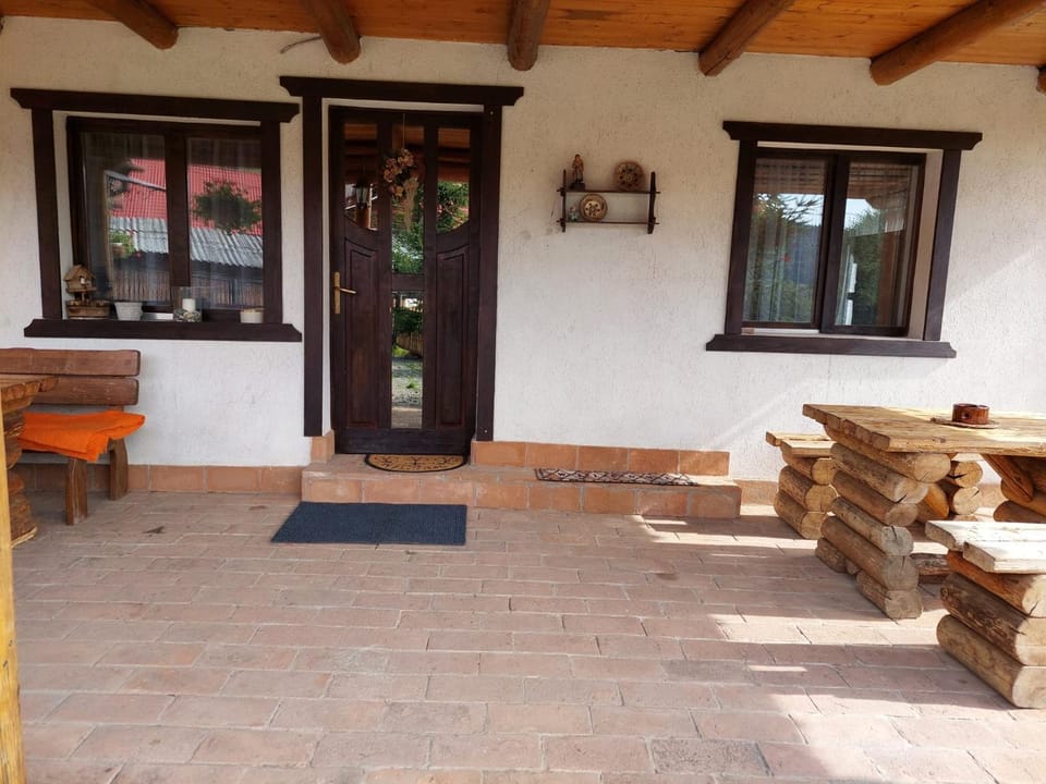 Cabana Mareea -Lunca Bradului Chalet in Romania