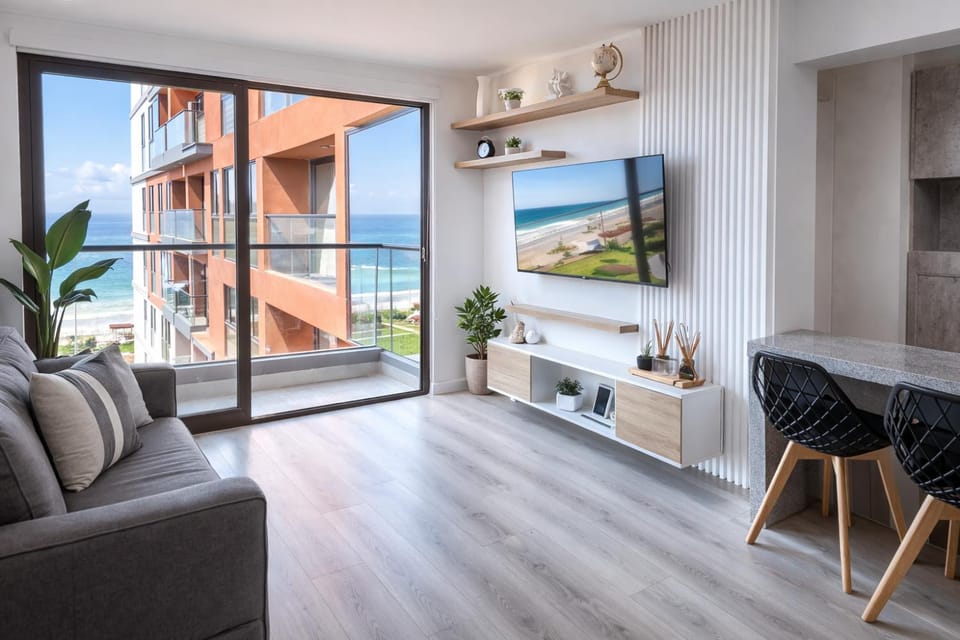 Living room, Sea view