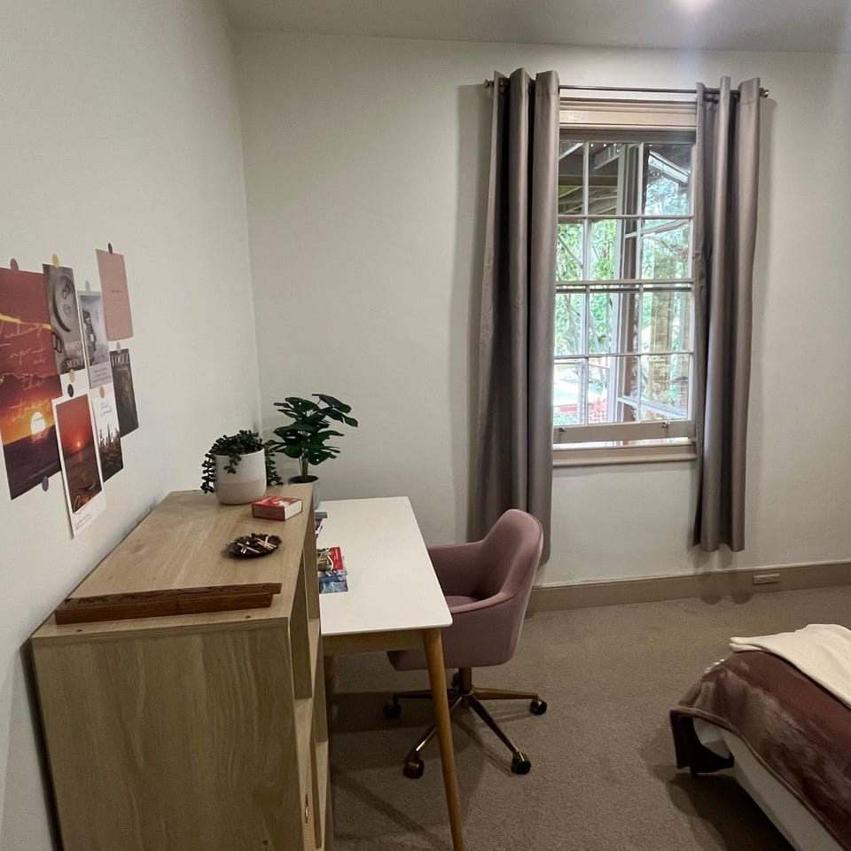 Down to the Green Homestay Vacation rental in Hobart