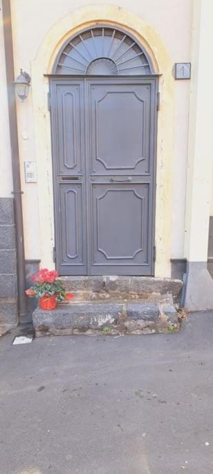 OdeonHouse - Catania - Parking Included Apartment in Catania
